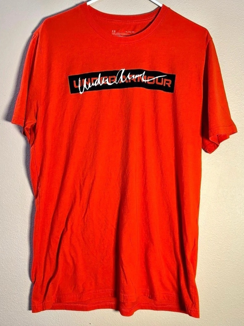 Men’s XL Orange Under Armour Graphic T-Shirt
